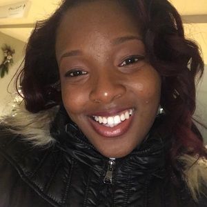 Meet your Posher, Geania